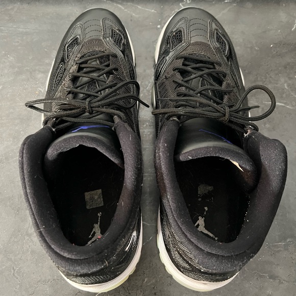 Jordan 11 Retro Low IE “Space Jam” - Picture 6 of 8